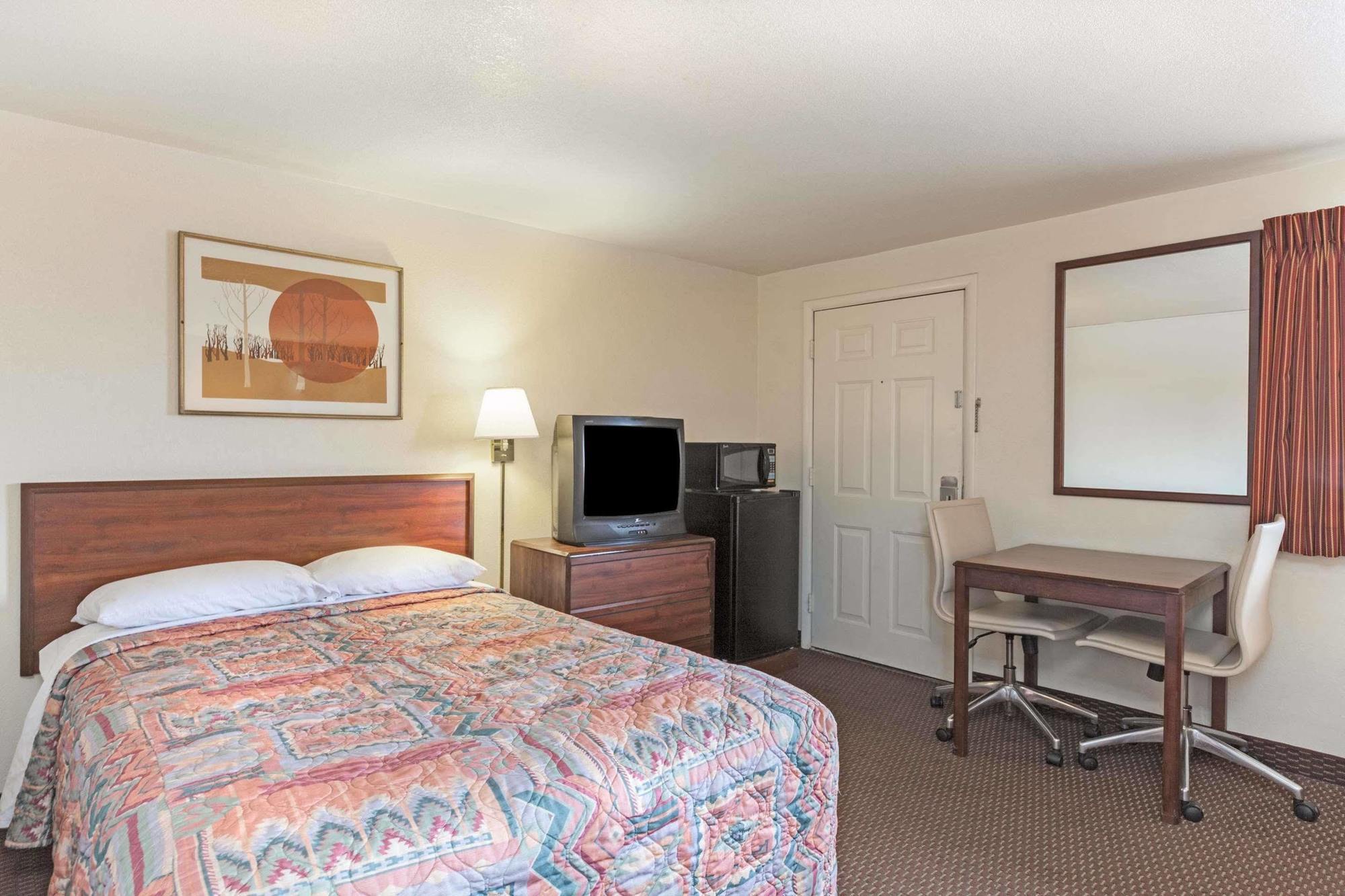 Country Inn & Suites By Radisson, Flagstaff Downtown, Az Экстерьер фото